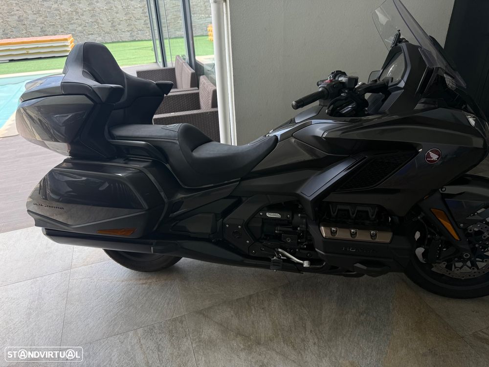 Honda Goldwing Tour - 7