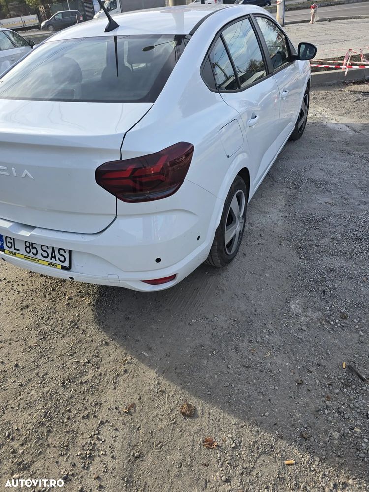 Dacia Logan TCe 90 MT5 Essential - 12