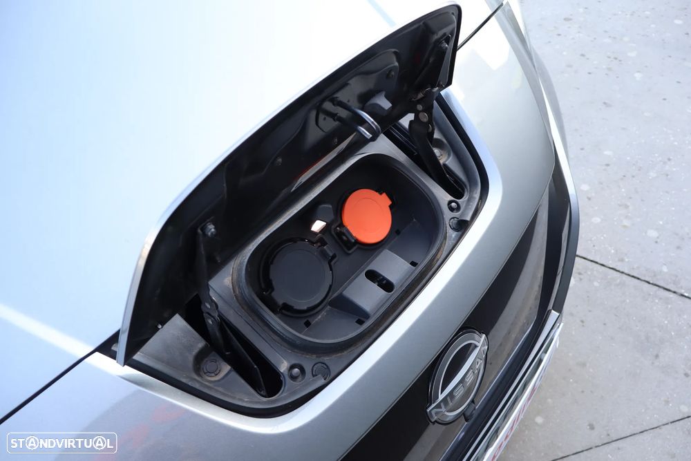 Nissan Leaf N-Connecta - 29