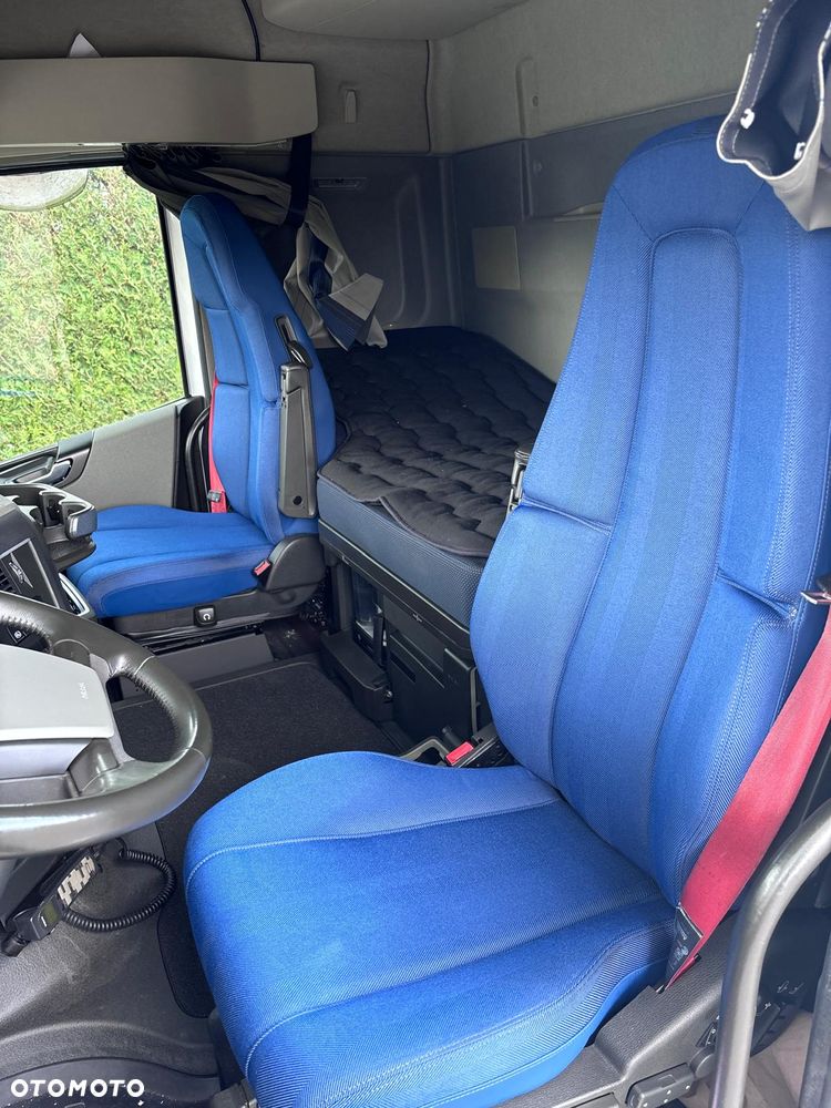 Volvo FH500/EURO6/XL/ADR EX/II-EX/III-FL-AT - 17