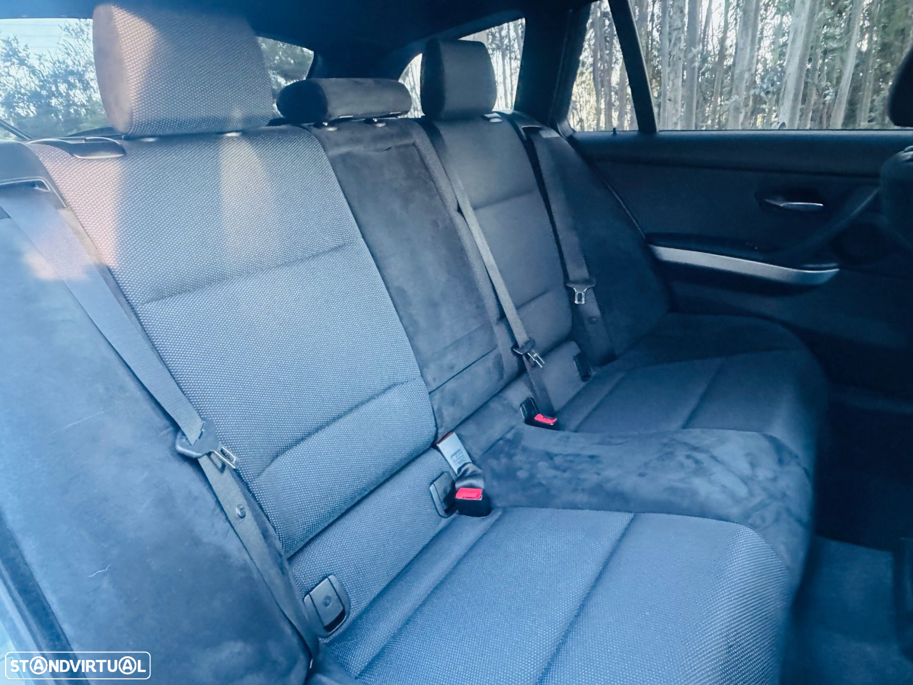 BMW 320 d Touring Pack M - 42