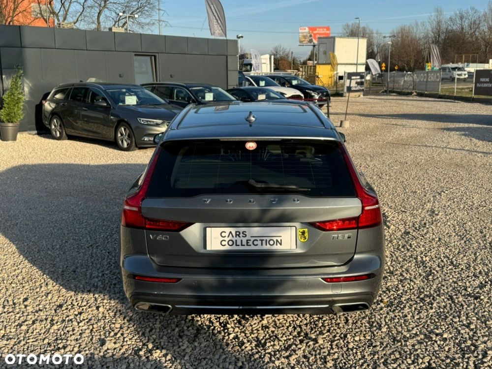 Volvo V60 T8 AWD Plug-In Hybrid Inscription - 5