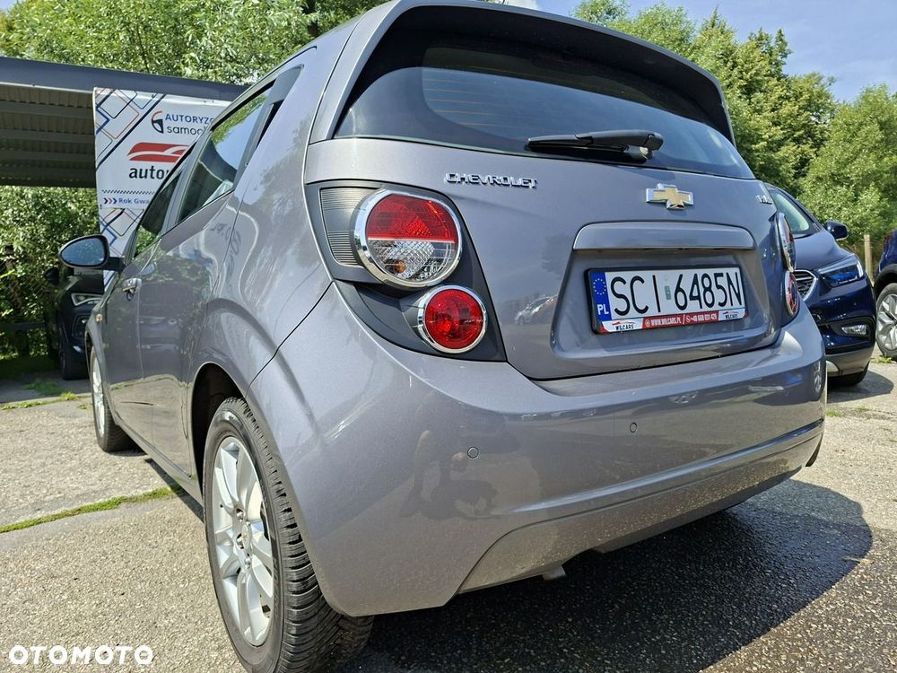Chevrolet Aveo 1.6 LTZ - 9