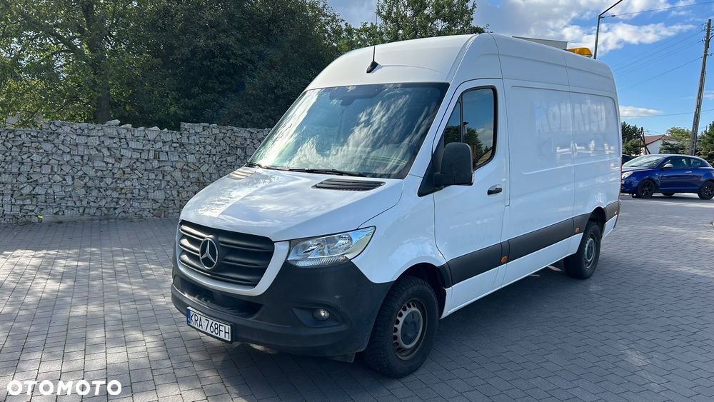 Mercedes-Benz Sprinter - 7