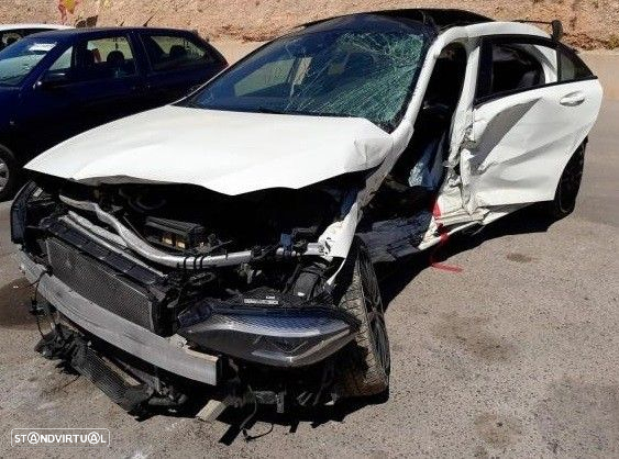Peças Mercedes-Benz A 45 AMG  4-matic (W176) 2016 - 10