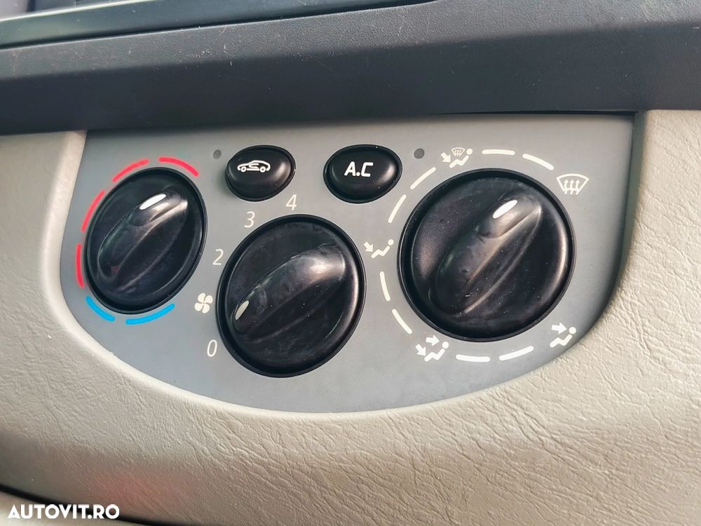 Opel Vivaro 2.0 CDTI L1H1 DPF - 21