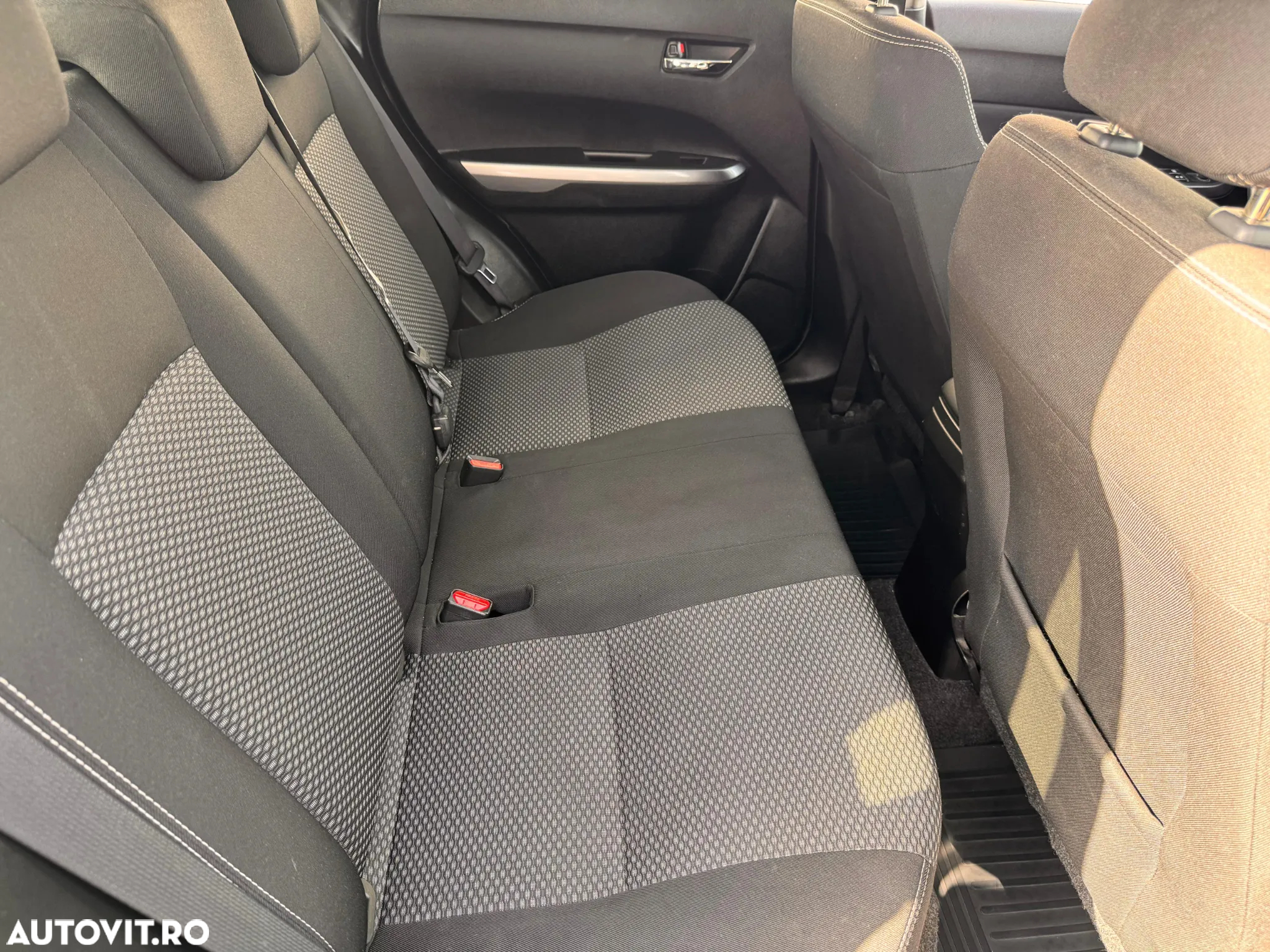 Suzuki Vitara 1.4 ALLGRIP Luxus Aut. - 9