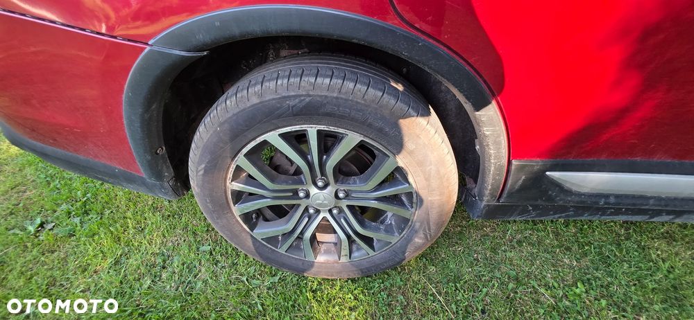 Mitsubishi Outlander 2.2 DI-D Intense + SDA 4WD - 8