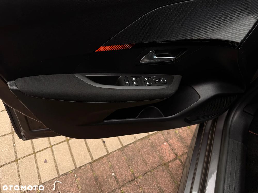 Peugeot 208 1.2 PureTech Allure S&S EAT8 - 9