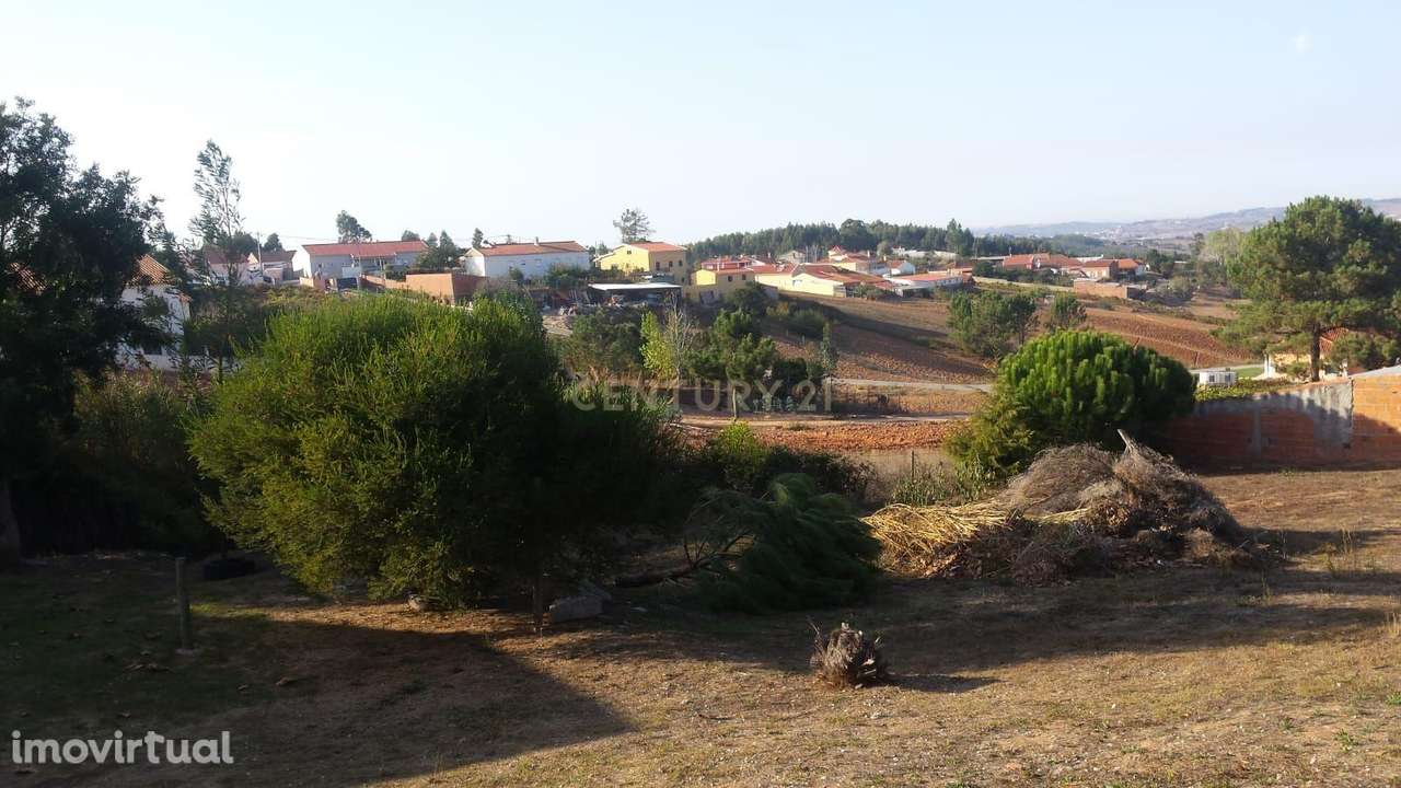 Terreno para construção c/ anexo - Lourinhã - Grande imagem: 3/10