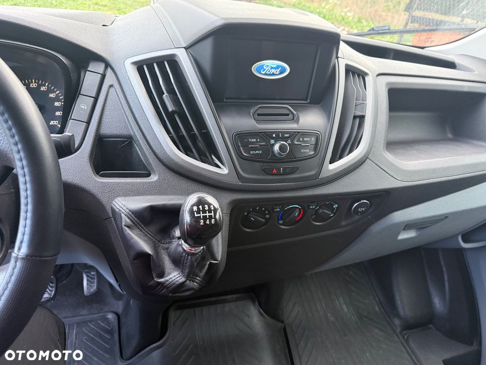 Ford Transit - 5