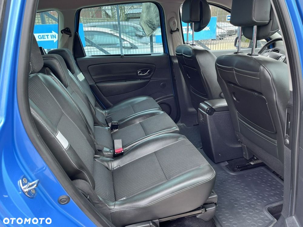 Renault Grand Scenic - 24