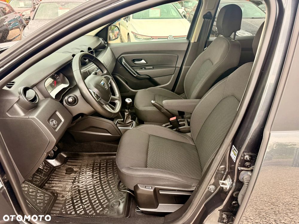 Dacia Duster 1.6 SCe Prestige - 11