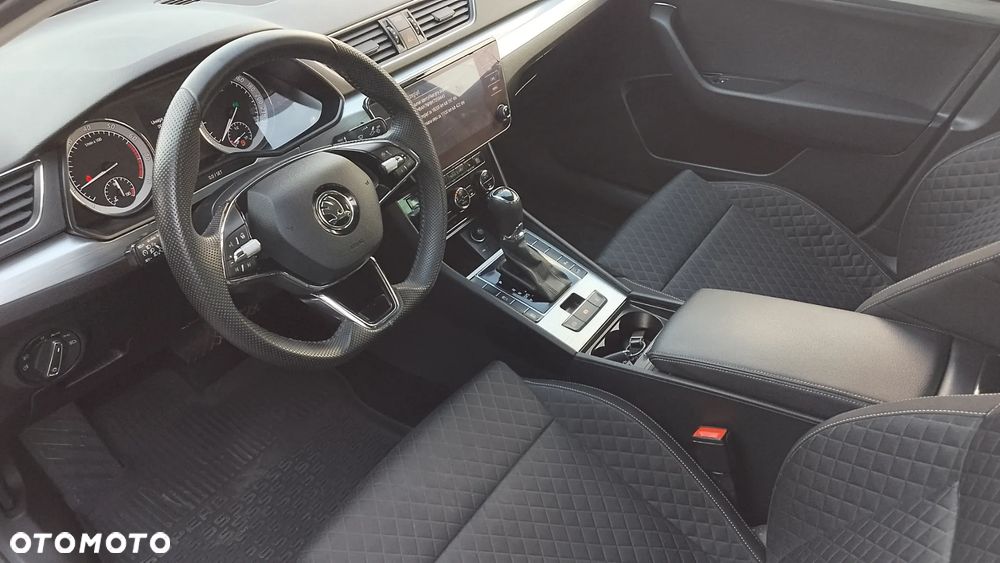 Skoda Superb 2.0 TSI Ambition DSG - 16