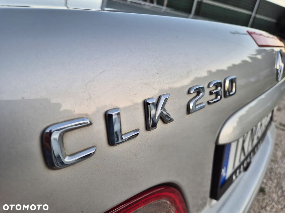 Mercedes-Benz CLK - 18