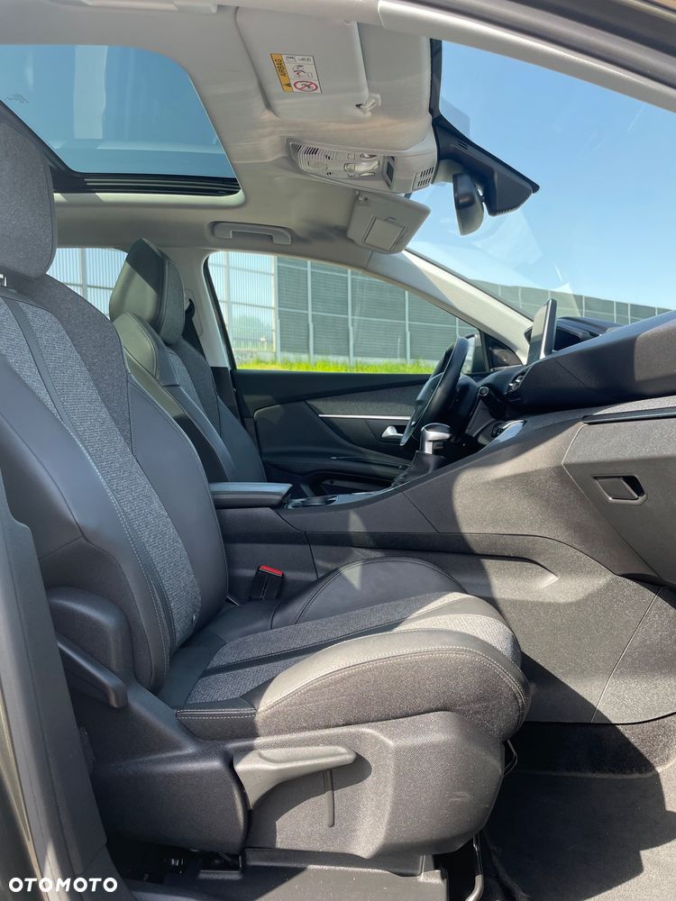 Peugeot 3008 - 29