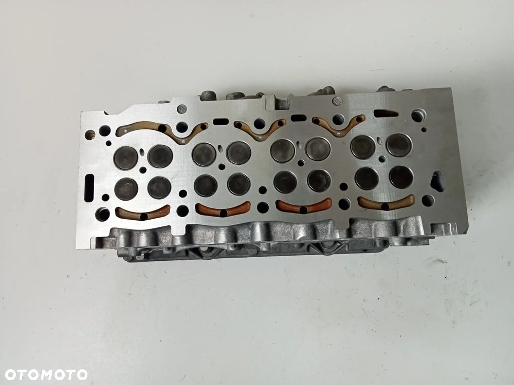 głowica citroen peugeot 2.0 hdi 9688418110 po regeneracji