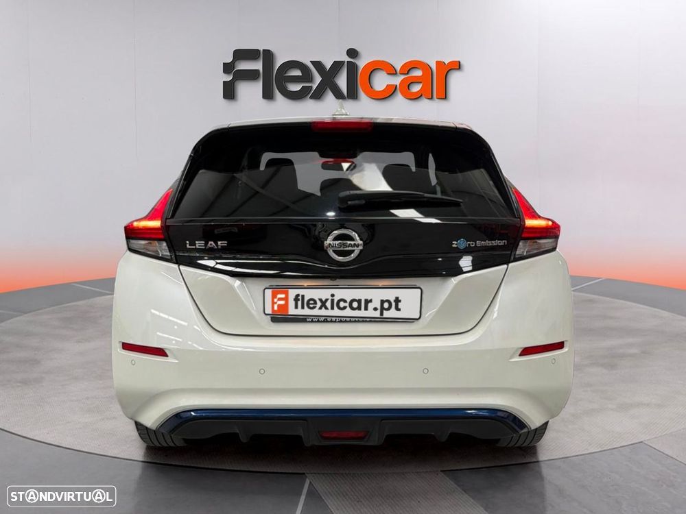Nissan Leaf N-Connecta - 8