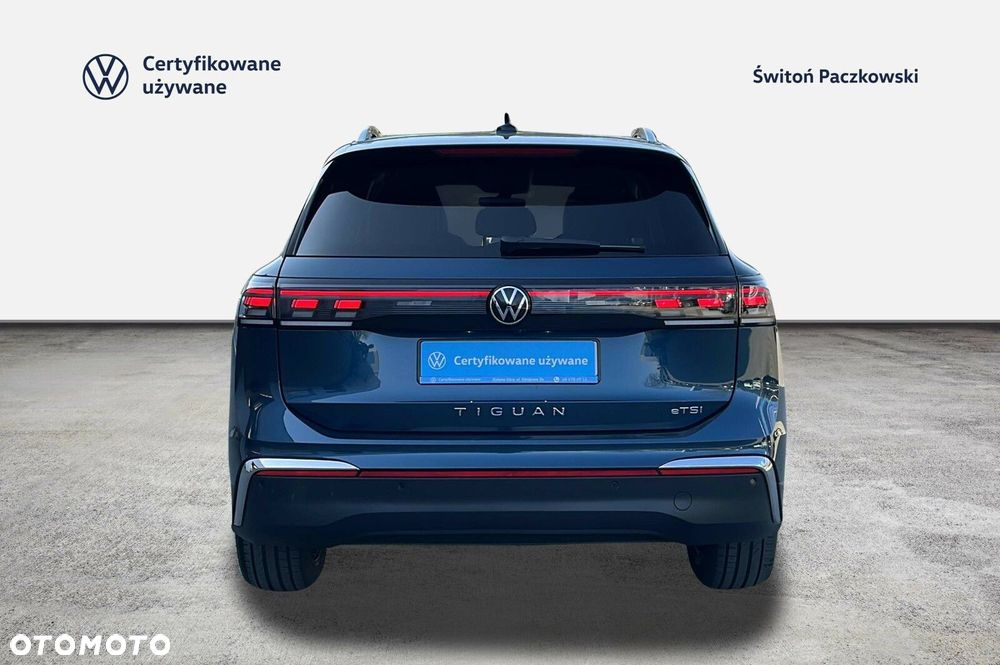 Volkswagen Tiguan - 5