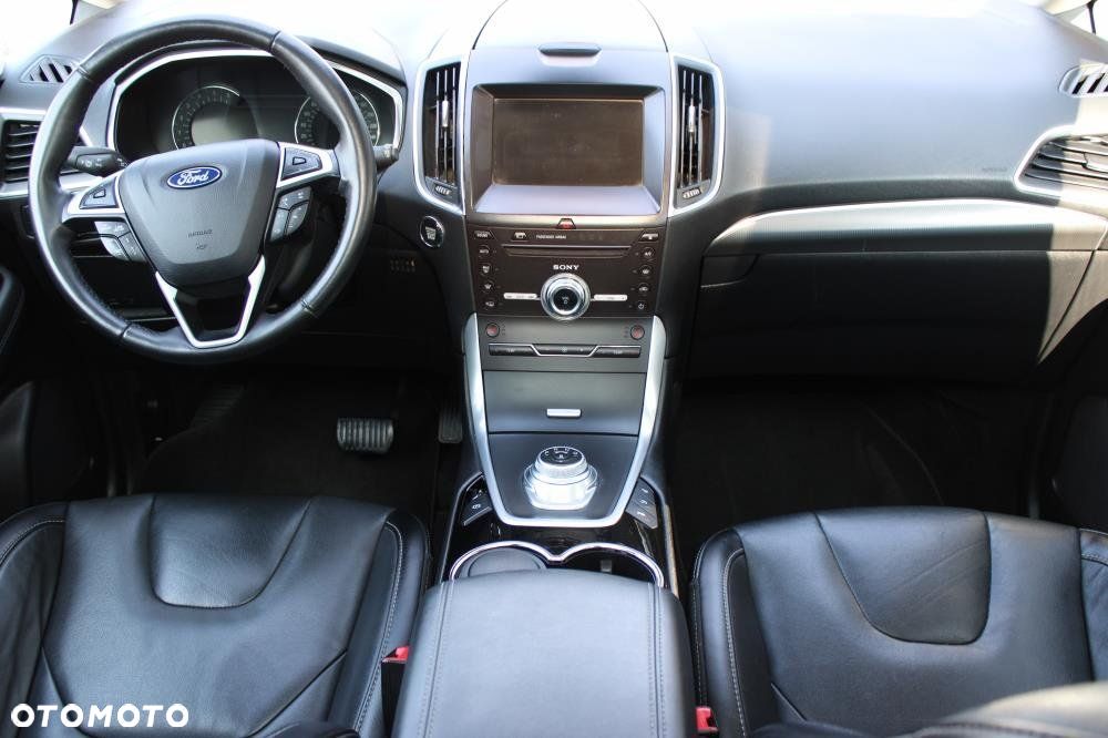 Ford S-Max - 10