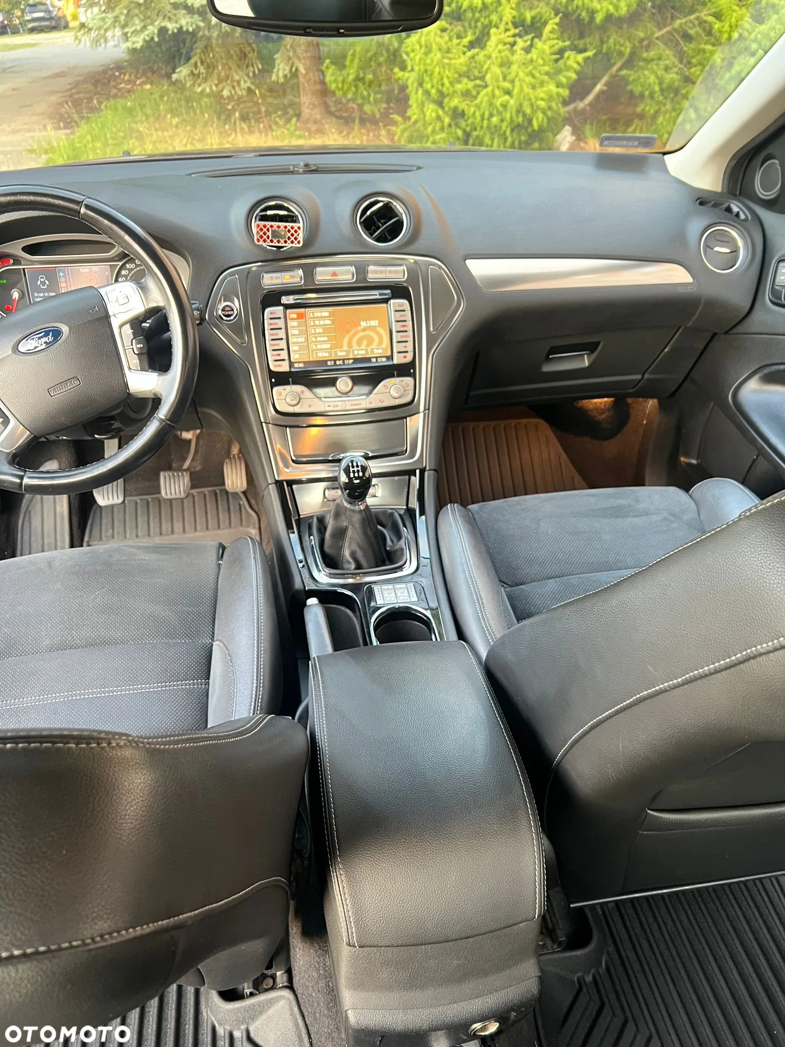 Ford Mondeo 2.0 Titanium X - 14