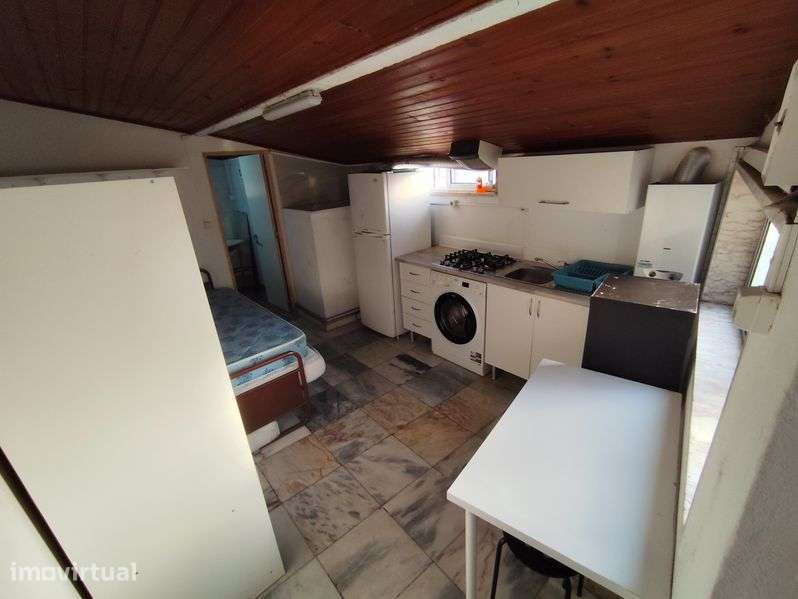T0 aluga se em ramada/odivelas/caneças - Grande imagem: 3/4