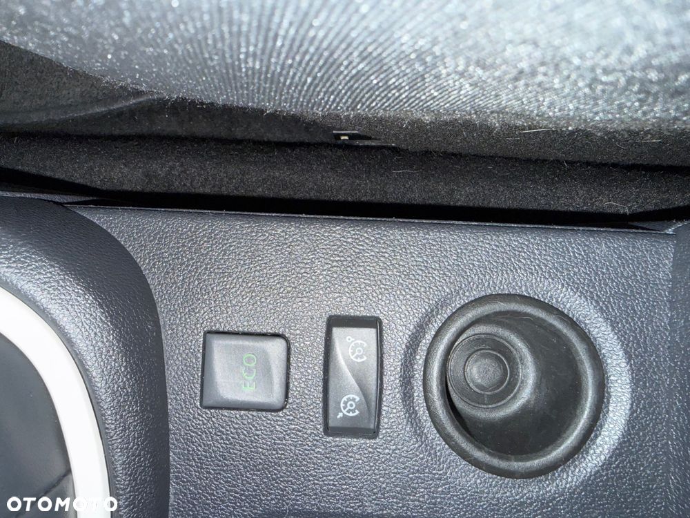 Renault Captur (ENERGY) TCe 90 INTENS - 22