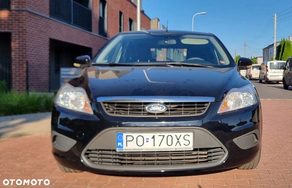 Ford Focus 1.6 Ambiente - 8