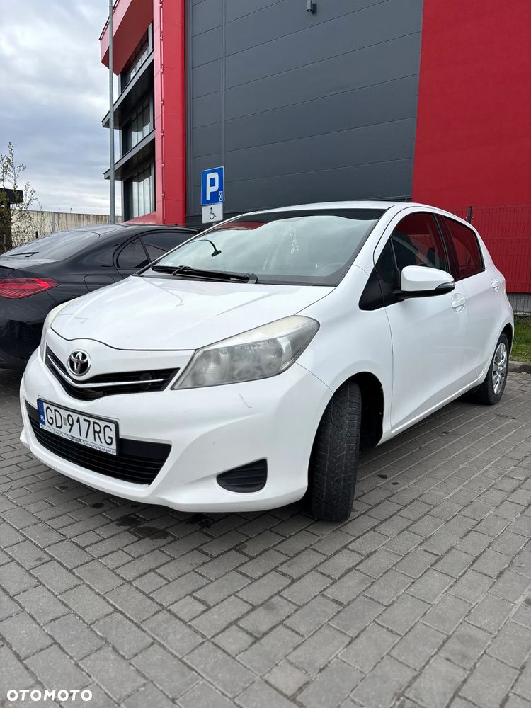Toyota Yaris 1.0 Active - 1