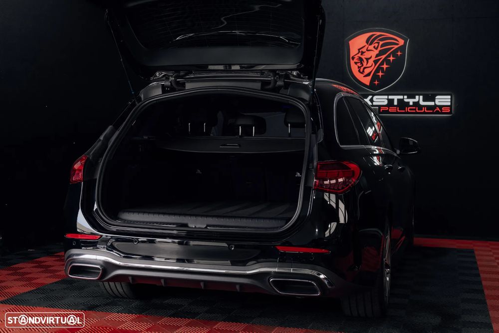 Mercedes-Benz C 300 e AMG Line - 13