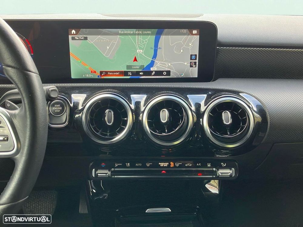 Mercedes-Benz A 250 Limousine - 12