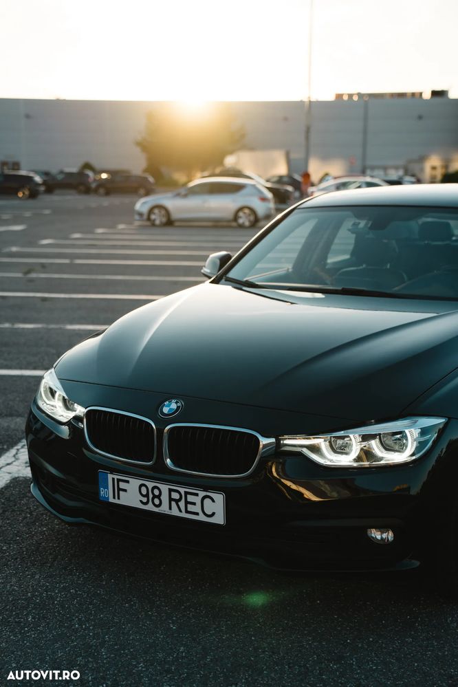 BMW Seria 3 318d - 24