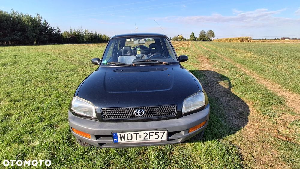 Toyota RAV4 2.0 - 2