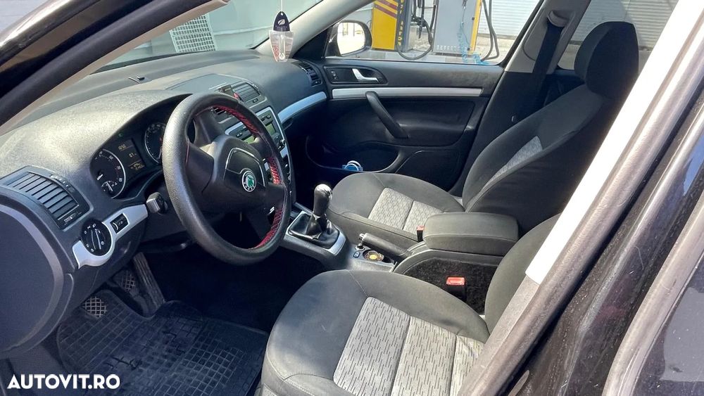 Skoda Octavia - 4