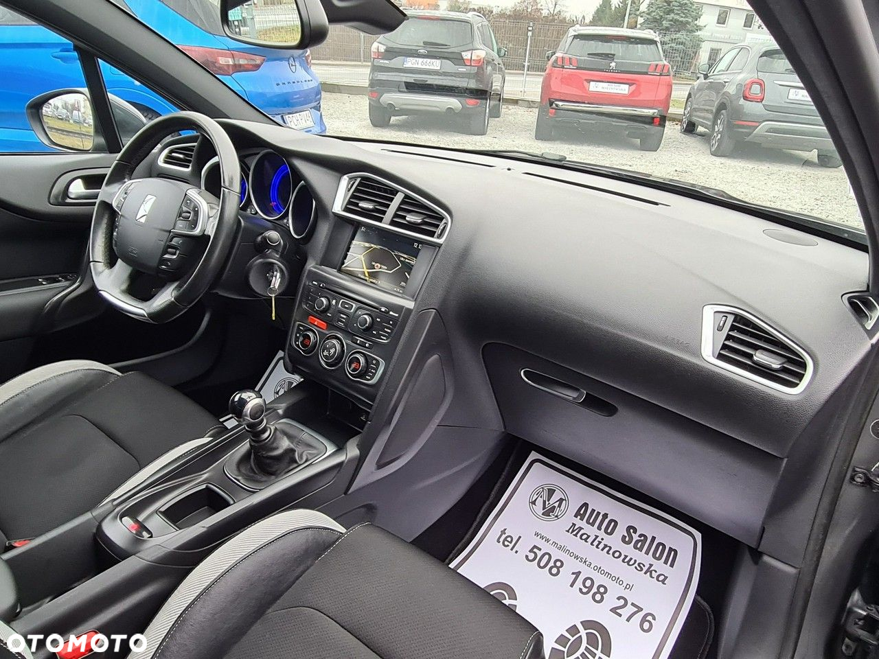 Citroën DS4 e-HDi 115 SoChic - 20