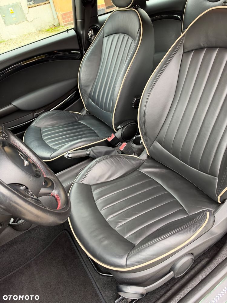 MINI Clubman Cooper D - 12