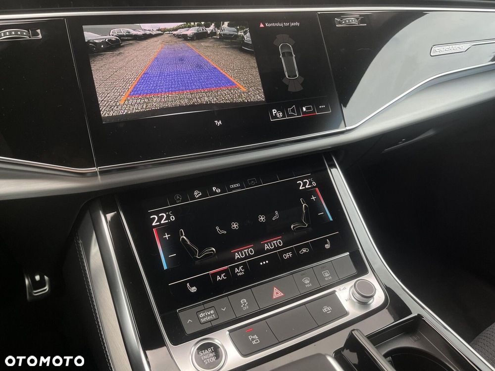 Audi Q8 - 13