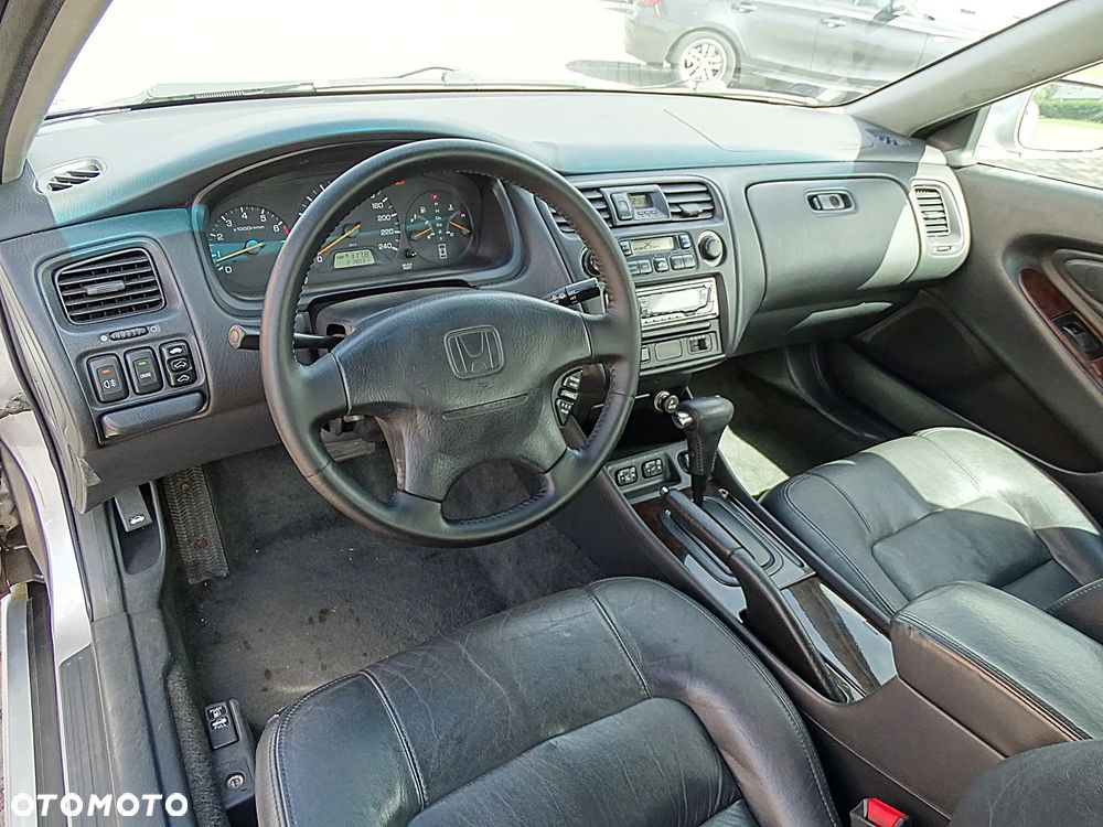 Honda Accord - 8