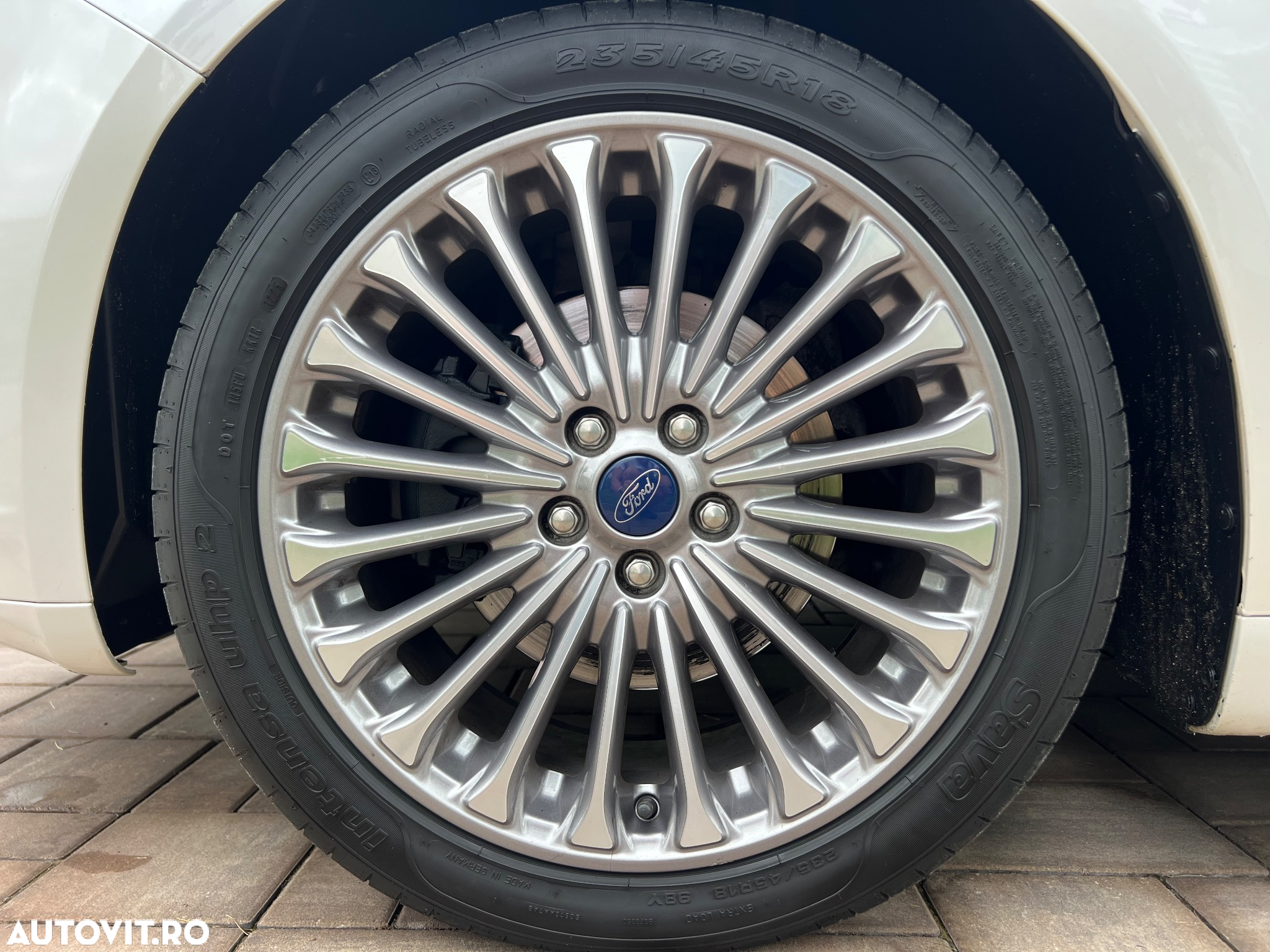 Ford Mondeo 2.0 TDCi Powershift ST Line High - 20