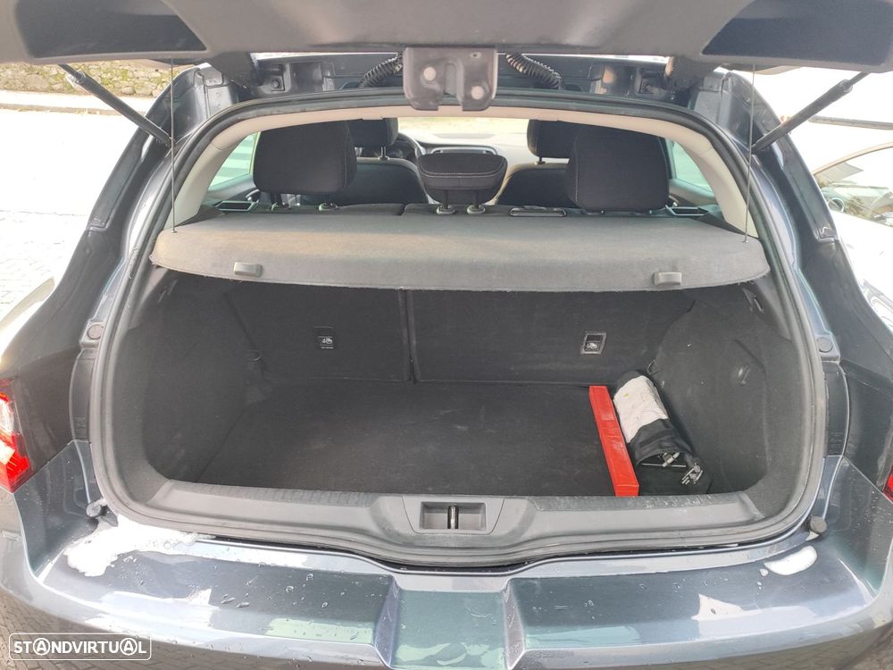 Renault Mégane 1.5 Blue dCi Limited - 6