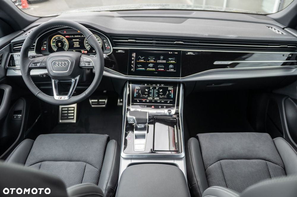 Audi Q8 - 23