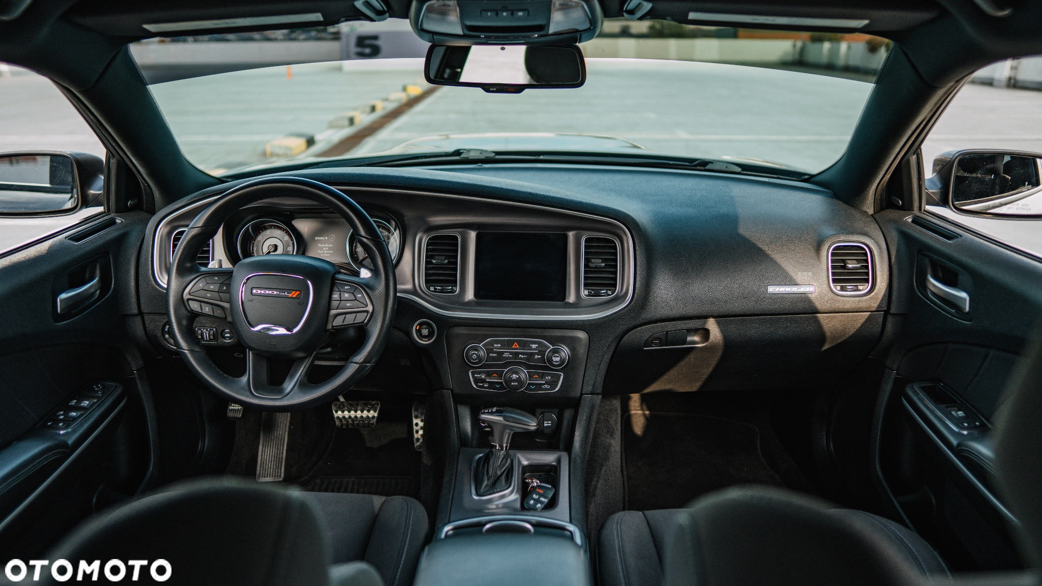 Dodge Charger 5.7 R/T - 12