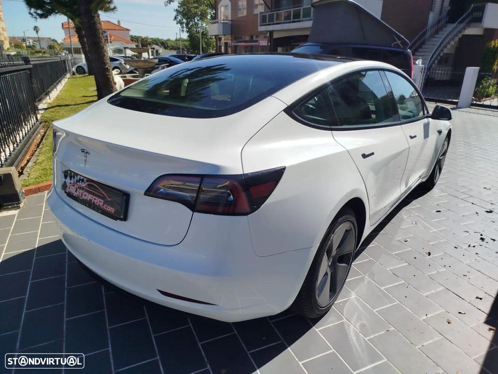 Tesla Model 3 Long Range Tração Traseira - 13