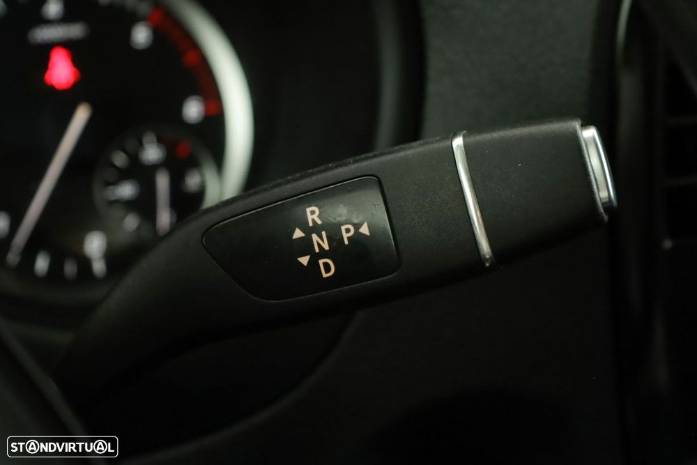 Mercedes-Benz Vito Tourer Longa Aut. SELECT - 15