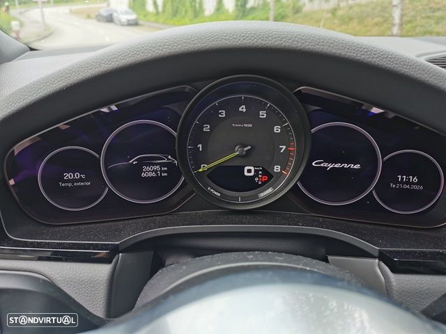 Porsche Cayenne E-Hybrid Platinum Edition - 10