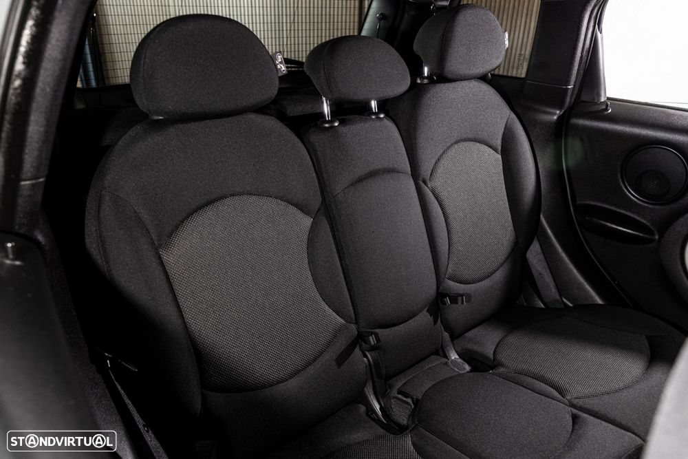 MINI Countryman Cooper D - 19