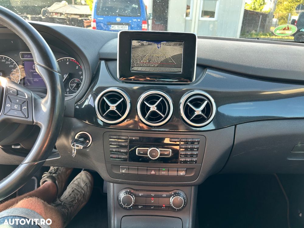 Mercedes-Benz B 180 CDI BlueEFFICIENCY - 13