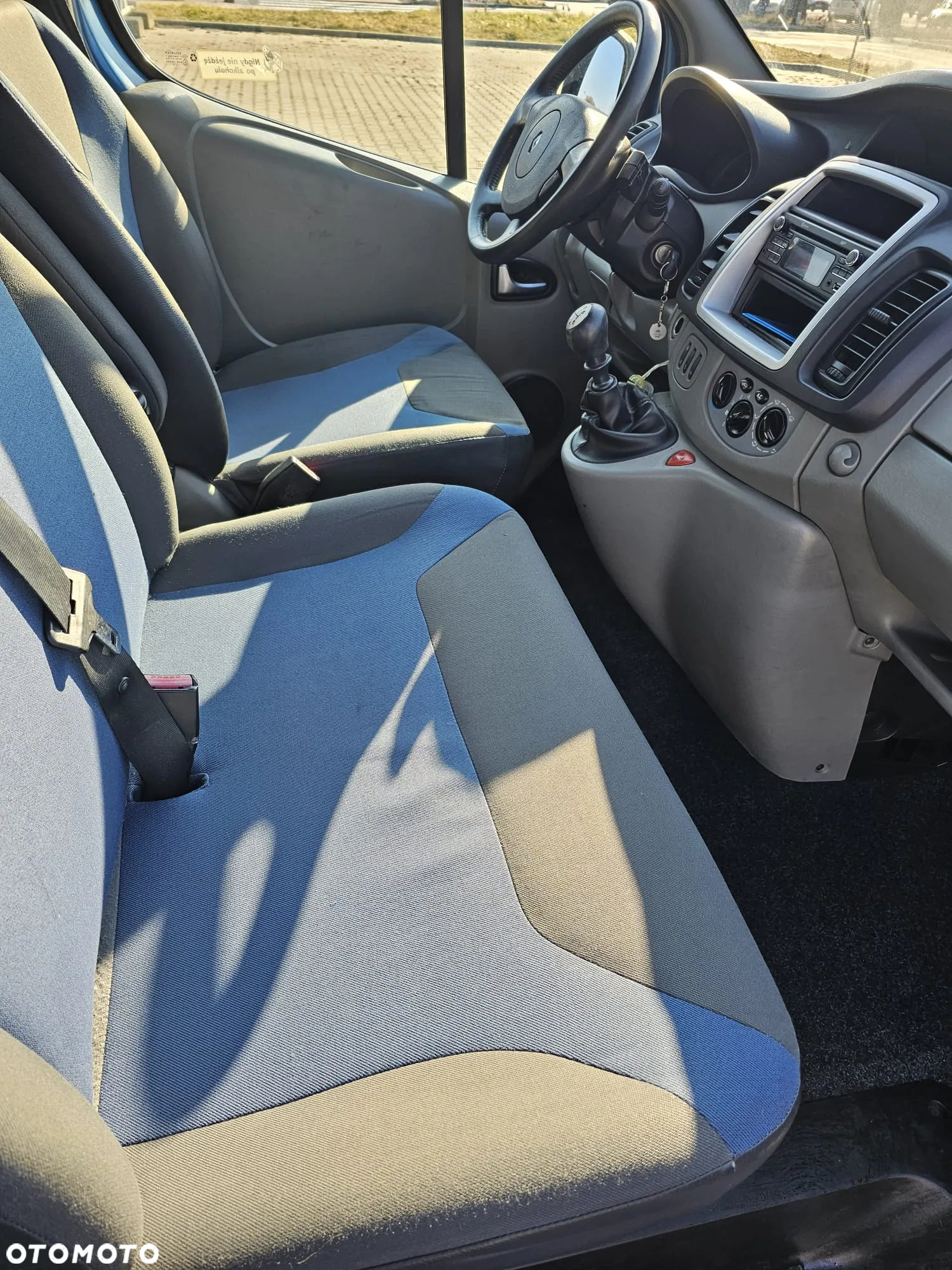 Renault Trafic - 10