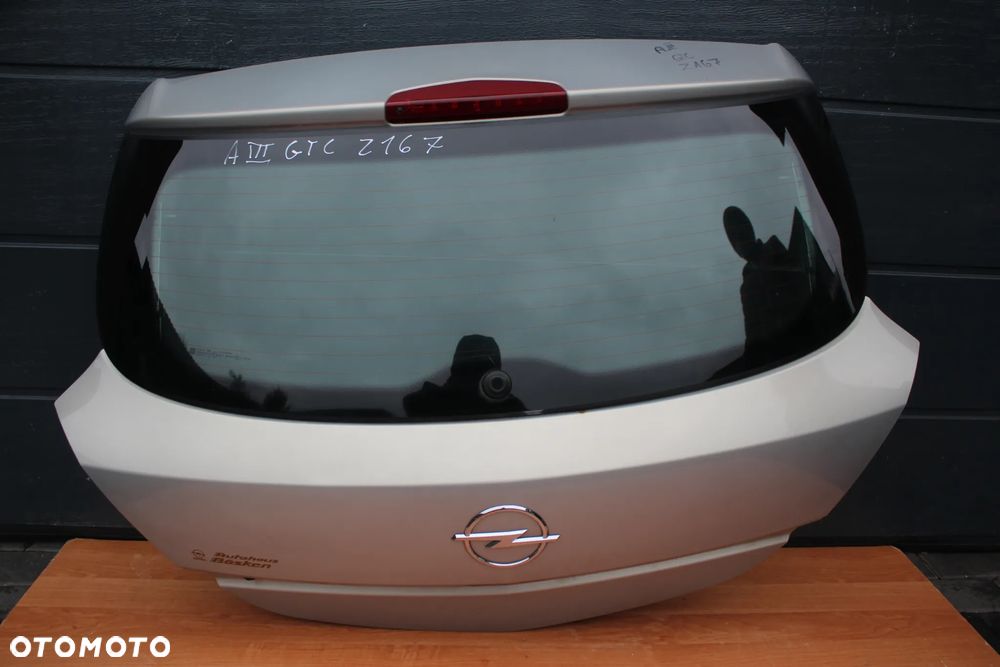 KLAPA BAGAŻNIKA OPEL ASTRA H GTC 3D Z167 - 1