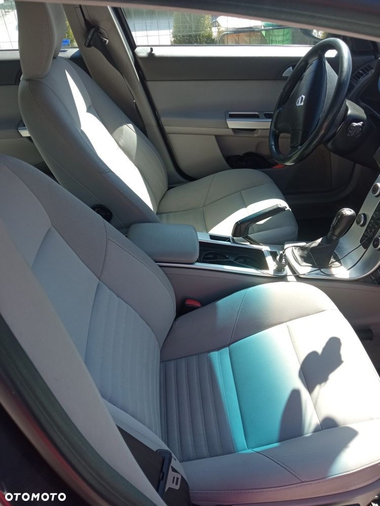 Volvo V50 - 5